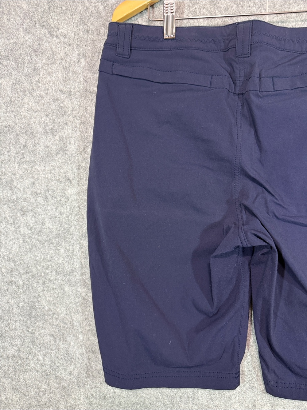 Eddie Bauer Bermuda Shorts - Womens 12 - Navy Blue Casual Beach Vacation Everday - Picture 6 of 10